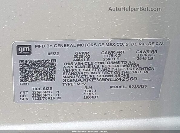3GNAXKEV5NL242560 2022 CHEVROLET EQUINOX Silver Engine compartment view