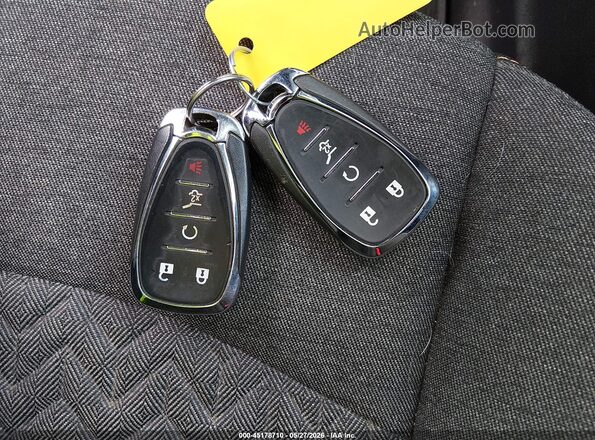 3GNAXKEV6NL198116 2022 CHEVROLET EQUINOX Silver Widok deski rozdzielczej
