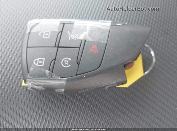 3GNAXPEG8TL148412 2026 CHEVROLET EQUINOX White წინა პანელის ხედი