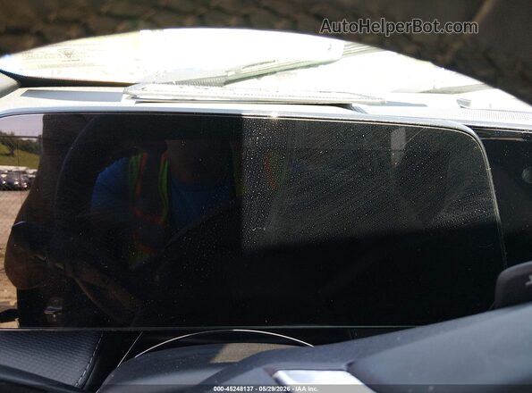 3GNAXPEG9TL201120 2026 CHEVROLET EQUINOX Red Widok tylnych siedzeń