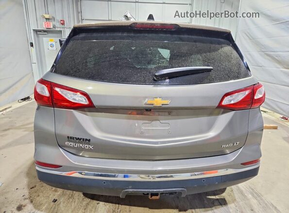 3GNAXSEV1JS607140 2018 CHEVROLET EQUINOX Gray Вид ззаду
