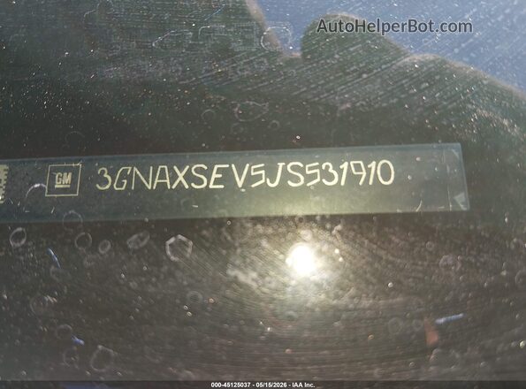 3GNAXSEV5JS531910 2018 CHEVROLET EQUINOX Gray Engine compartment view