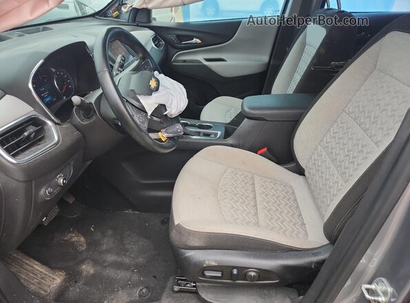 3GNAXTEG9PL247108 2023 CHEVROLET EQUINOX Gray Widok wnętrza z przodu