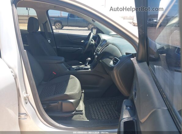 3GNAXUEV3LS523576 2020 CHEVROLET EQUINOX Silver Вид салону спереду