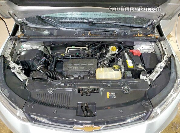3GNCJKSB2LL195053 2020 CHEVROLET TRAX Серебряный Вид подкапотного пространства
