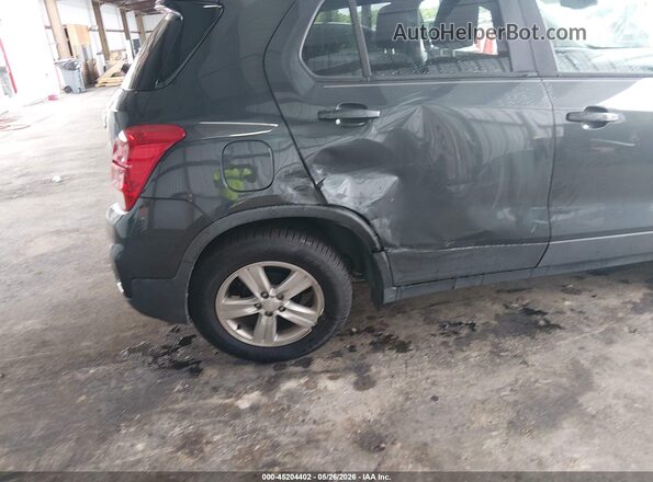 3GNCJKSB8LL222031 2020 CHEVROLET TRAX Gray Front view