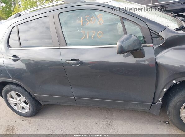 3GNCJLSB0JL325320 2018 CHEVROLET TRAX Gray 