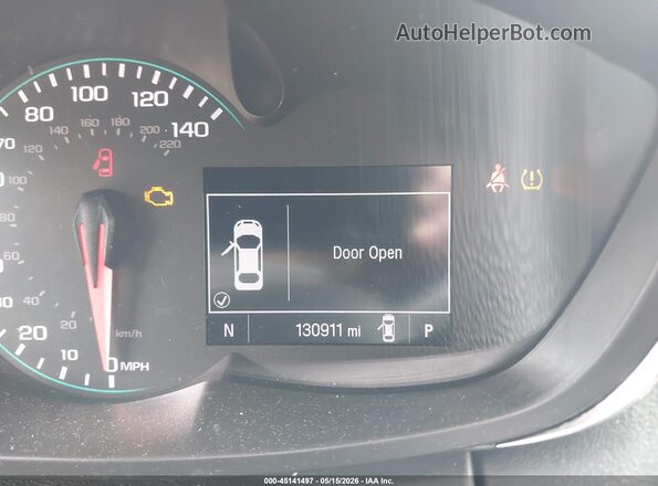3GNCJLSB1JL329389 2018 CHEVROLET TRAX White 