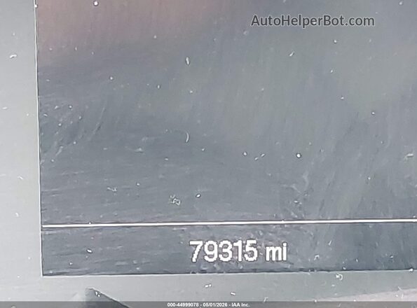 3GNCJLSB2JL232847 2018 CHEVROLET TRAX Silver 