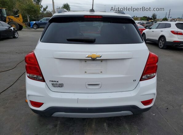 3GNCJLSB2KL351886 2019 CHEVROLET TRAX White Вид ззаду