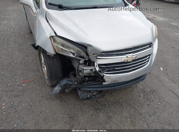 3GNCJLSB3GL261475 2016 CHEVROLET TRAX Silver Вид спереду