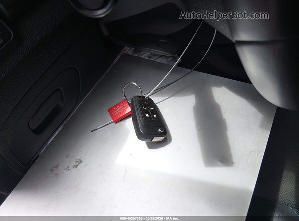 3GNCJLSB7GL262046 2016 CHEVROLET TRAX Silver Dashboard view