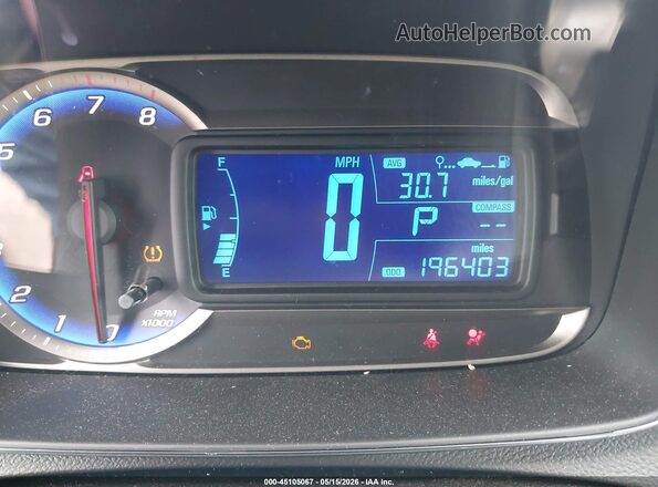 3GNCJLSB8GL185879 2016 CHEVROLET TRAX Maroon Widok tylnych siedzeń