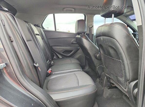 3GNCJLSBXJL228285 2018 CHEVROLET TRAX Gray 