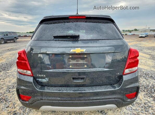 3GNCJLSBXJL228285 2018 CHEVROLET TRAX Gray 