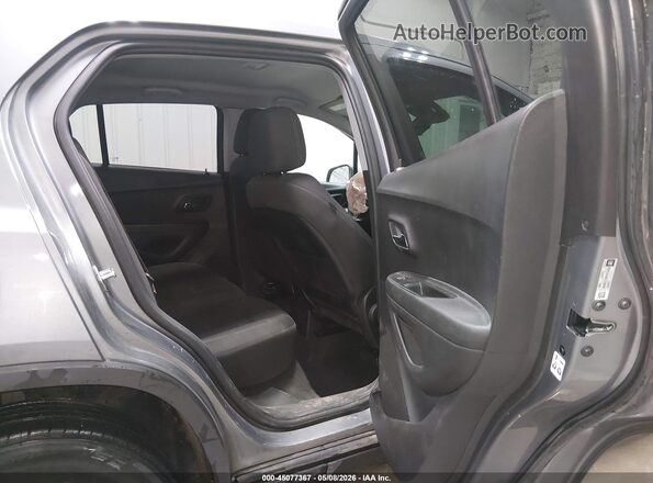 3GNCJNSB5LL238060 2020 CHEVROLET TRAX Gray 