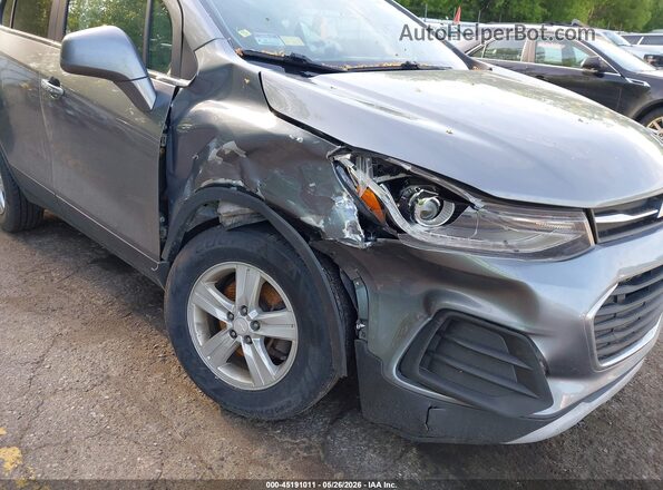 3GNCJPSB2LL164303 2020 CHEVROLET TRAX Серый Вид спереди
