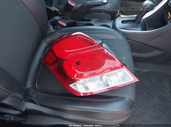 3GNCJPSB7LL139266 2020 CHEVROLET TRAX Red Vista del cuadro de instrumentos