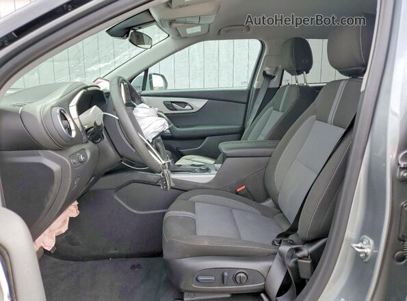 3GNKBCR40TS143335 2026 CHEVROLET BLAZER Gray Вид салону спереду