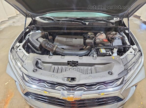 3GNKBCR40TS153069 2026 CHEVROLET BLAZER Gray Vista del compartimento del motor