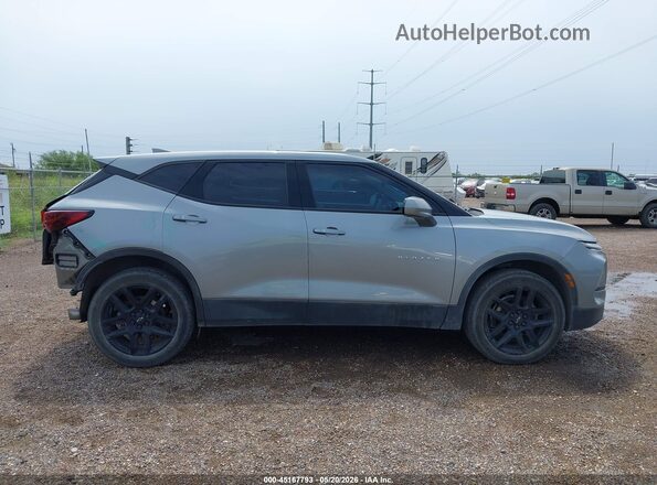 3GNKBCR42PS148283 2023 CHEVROLET BLAZER Gray Vista interior trasera