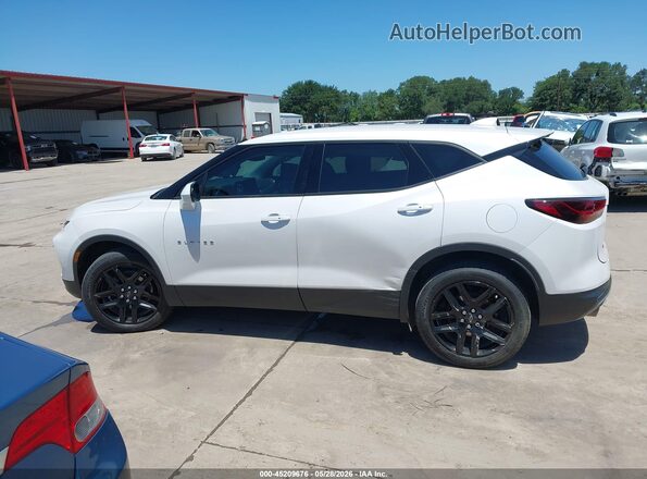 3GNKBCR46SS104599 2025 CHEVROLET BLAZER White Widok wnętrza 360 stopni