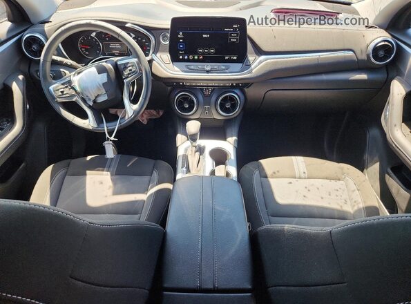 3GNKBCR48TS137962 2026 CHEVROLET BLAZER Black Vista del salpicadero