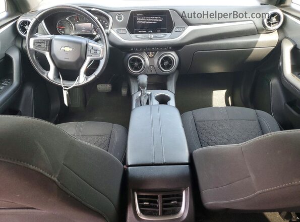 3GNKBCRSXMS504943 2021 CHEVROLET BLAZER Gray Dashboard view