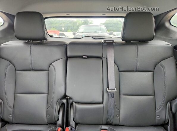 3GNKBDRS1LS547068 2020 CHEVROLET BLAZER Black Widok tylnych siedzeń