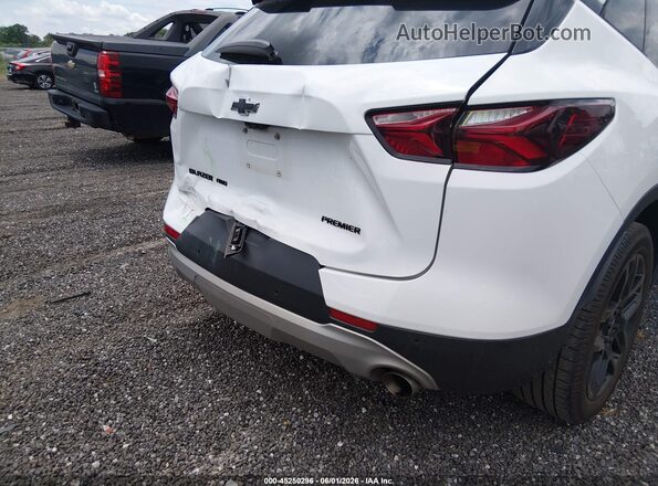 3GNKBDRS6LS707915 2020 CHEVROLET BLAZER White Widok z przodu