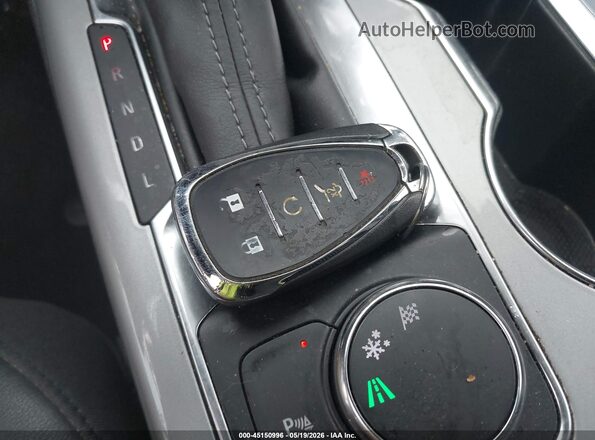 3GNKBDRS7LS592256 2020 CHEVROLET BLAZER Silver Dashboard view