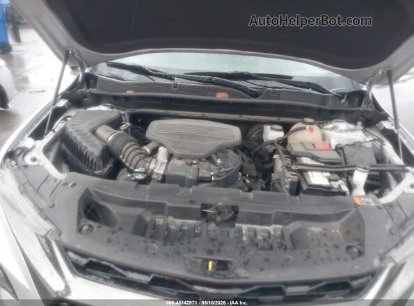 3GNKBERS0LS541610 2020 CHEVROLET BLAZER Silver Widok z tyłu