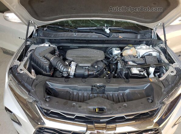 3GNKBERS8LS725273 2020 CHEVROLET BLAZER Silver Engine compartment view