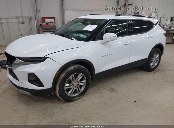 3GNKBHR49MS559785 2021 CHEVROLET BLAZER White წინა მარცხენა ხედი სამი მეოთხედიდან