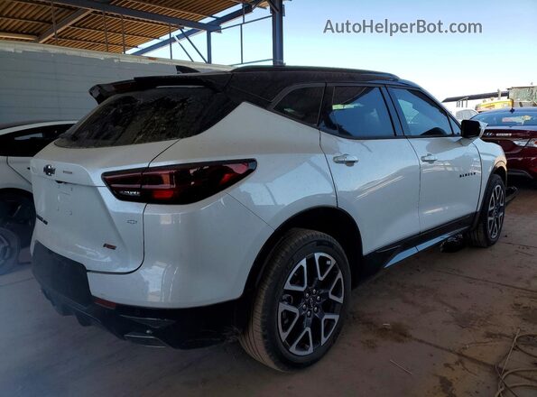 3GNKBKRS1RS268653 2024 CHEVROLET BLAZER White Задня права чверть