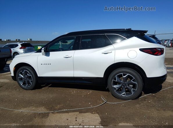 3GNKBKRS5NS209700 2022 CHEVROLET BLAZER White Widok wnętrza 360 stopni