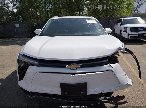 3GNKDGRJ5SS109915 2025 CHEVROLET OTHER White Rear interior view
