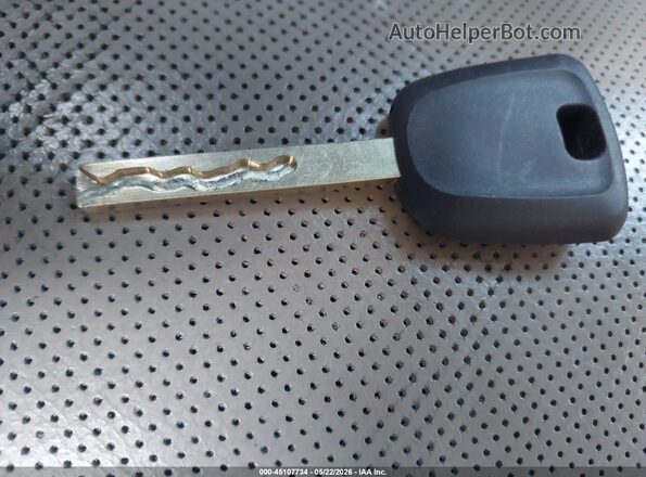 3GTU2NEC2JG326651 2018 GMC SIERRA Белый Вид панели приборов