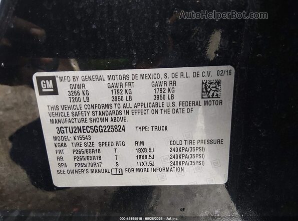 3GTU2NEC5GG225824 2016 GMC SIERRA Black Vista del compartimento del motor