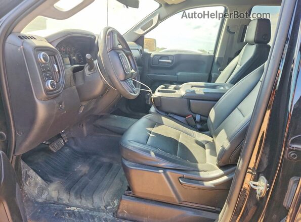 3GTU9AEF4LG411069 2020 GMC SIERRA Черный Вид салона спереди