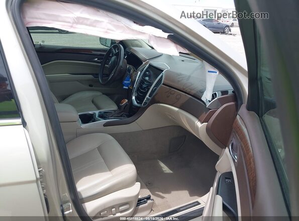 3GYFNBE34GS553841 2016 CADILLAC SRX Золотой Вид салона спереди