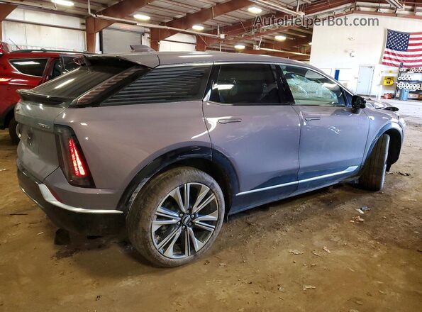 3GYK3DM48TS146402 2026 CADILLAC OPTIQ Фиолетовый Задняя правая четверть