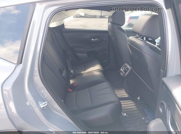 3HDSA2H77SM711678 2025 ACURA ADX Gray VIN կոդի պիտակի տեսք