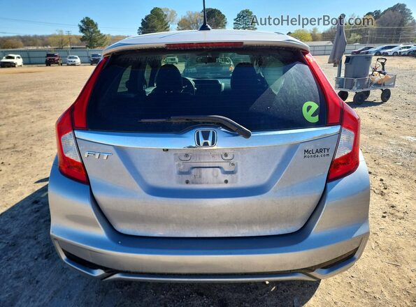 3HGGK5H05JM703149 2018 HONDA FIT Серебряный 