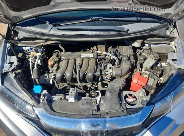 3HGGK5H05JM703149 2018 HONDA FIT Серебряный 