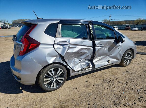 3HGGK5H05JM703149 2018 HONDA FIT Серебряный 