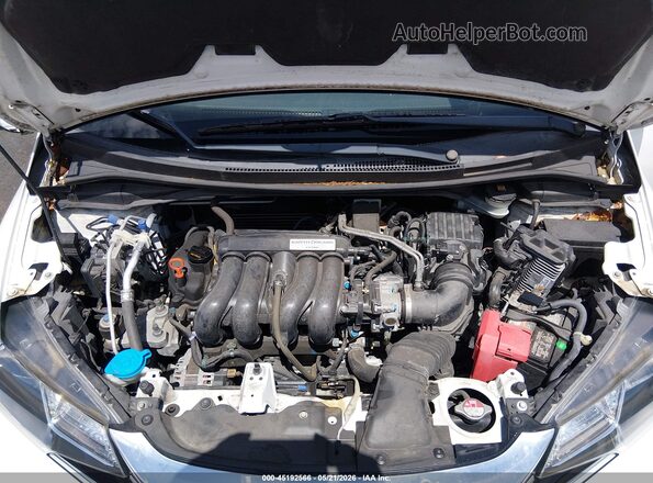 3HGGK5H45JM702831 2018 HONDA FIT White Вид ззаду