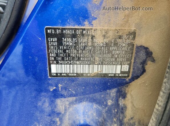 3HGGK5H57HM703966 2017 HONDA FIT Blue Widok komory silnika