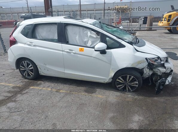 3HGGK5H80LM724919 2020 HONDA FIT White Вид задньої частини салону