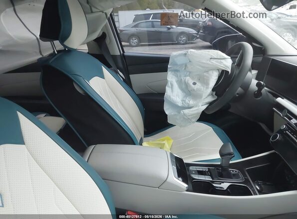 3KMJBCDE9SE005341 2025 HYUNDAI TUCSON Белый Вид салона спереди
